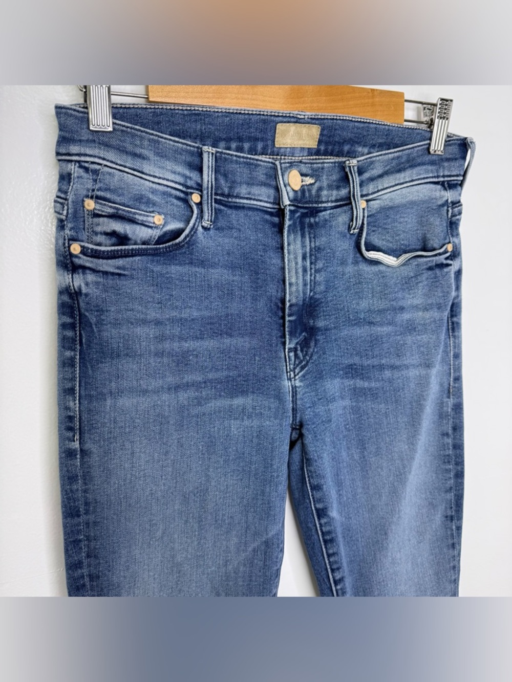 MOTHER The Weekender Fray Flare Denims Jeans - Picture 3 of 9